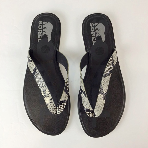 Sorel Ella ll Black & Gray Python Print Leather Flip Flop | 8 - Picture 3 of 11